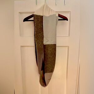Colorblock Wool Infinity Scarf